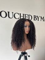 Perruque kinky curl avec closure 5x5 HD - 26 pouces