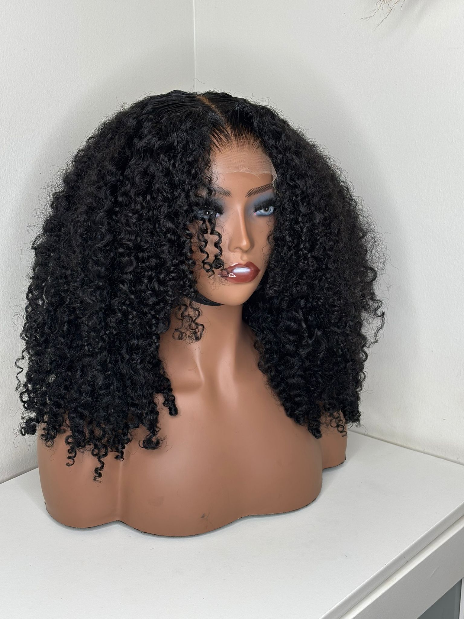 Kinky curly 20 pouces avec closure 5x5 HD
