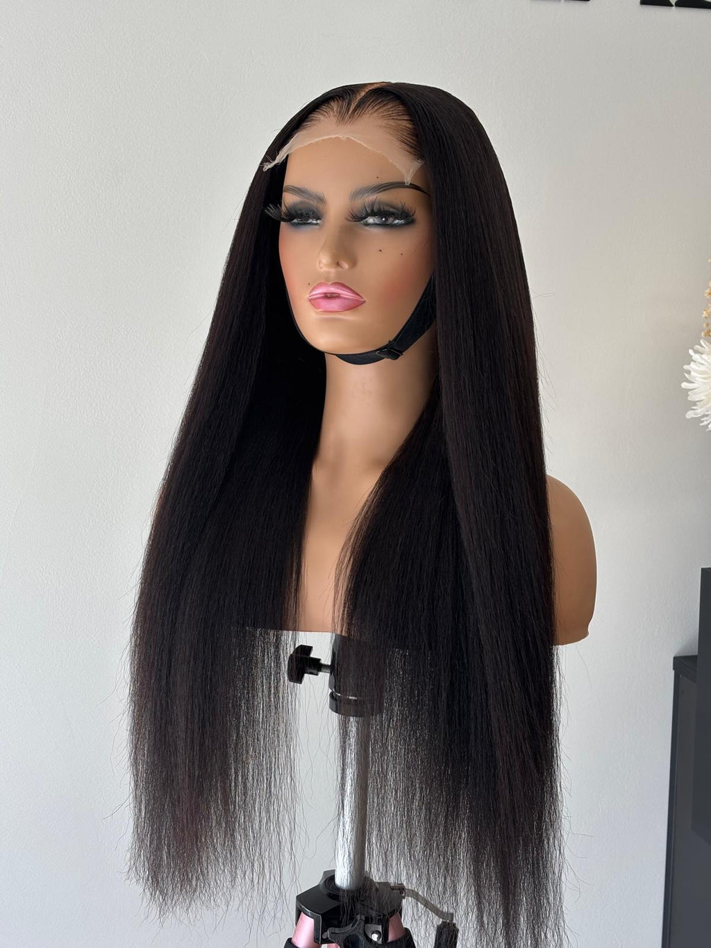 Perruque kinky straight 24 pouces avec closure 5x5 HD  Virgin Hair