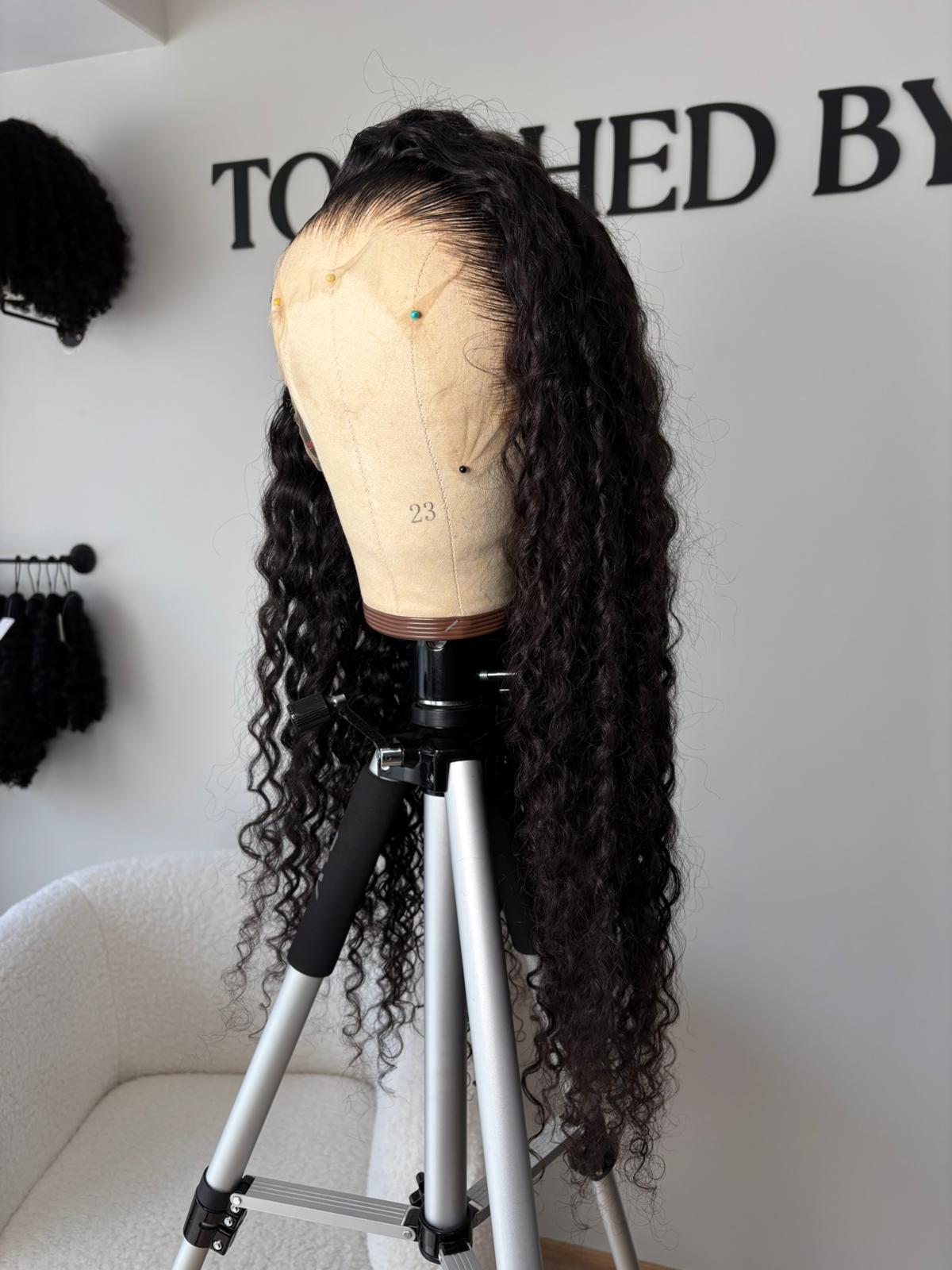 Perruque Deep Wave  Lace HD 13x6  28 pouces